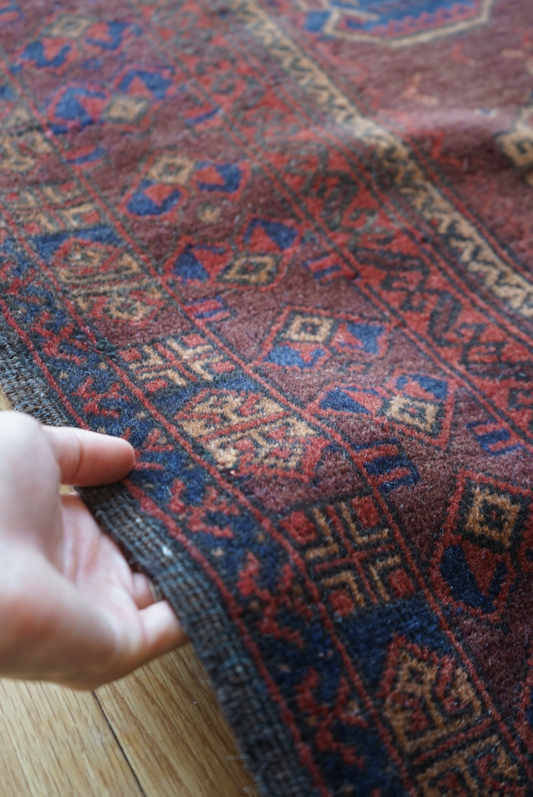 Afghanistan Old Baluch DarkBrown 1975年代 213 × 123.5 cm No.AF2527