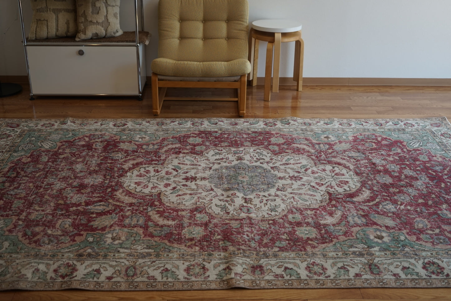 Türkiye Old Isparta Medallion Red , Green 1960年代 283 × 172 cm No.TR25383