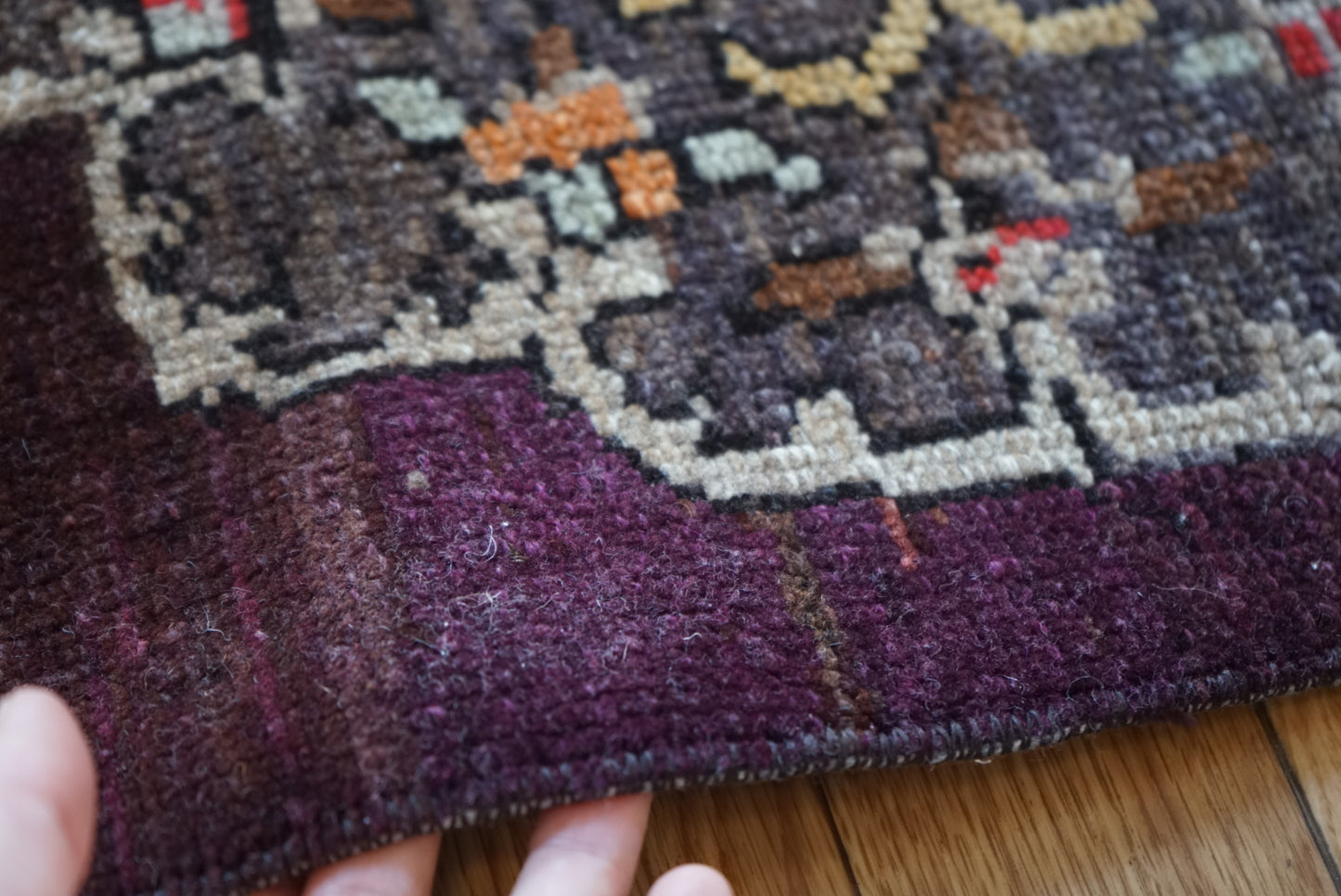 Türkiye Old Oushak Purple , Glay Medallion 1970年代 77 × 44 cm No.TR25420