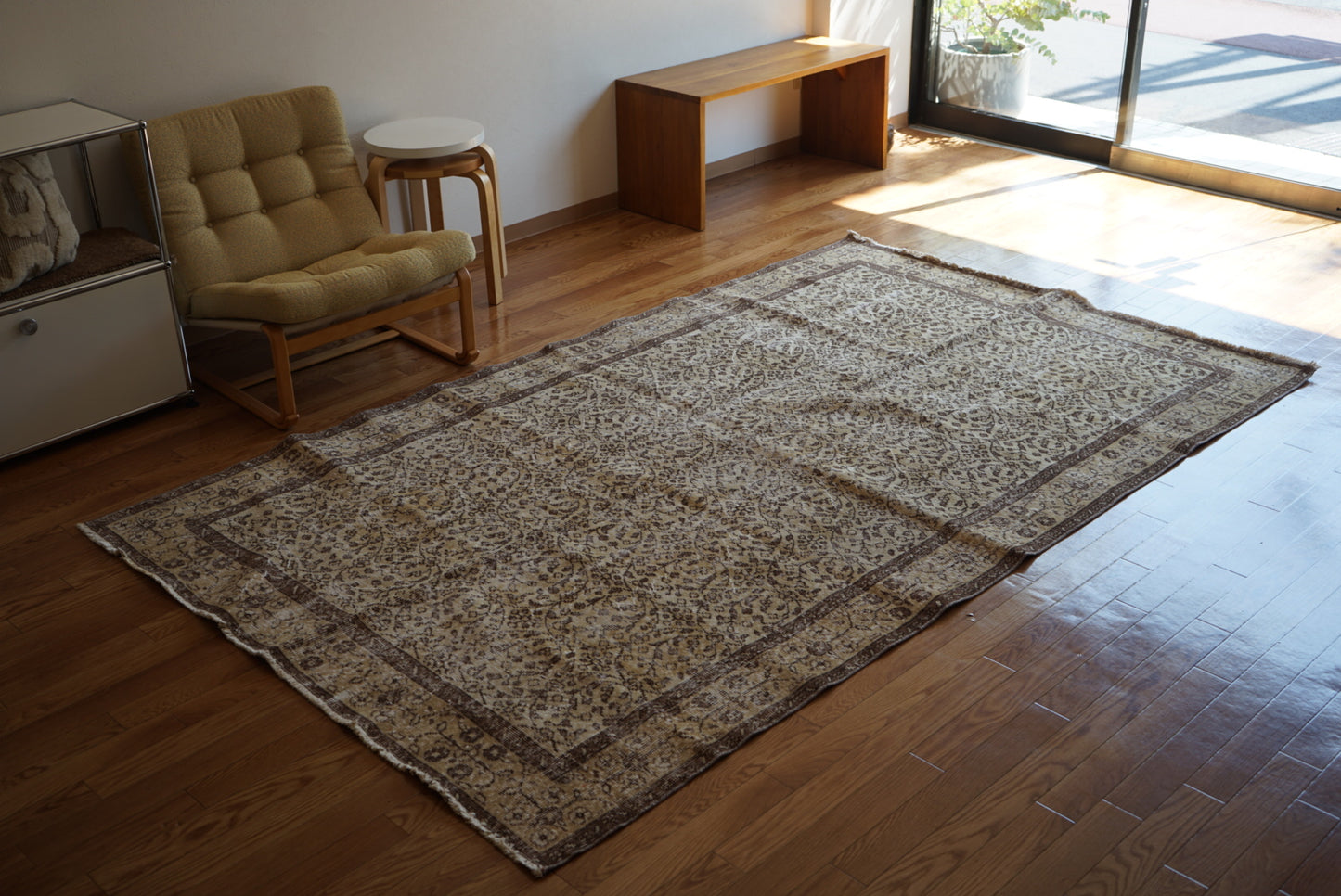Türkiye Old Isparta Goldenbeige , Brown 1970年代 263 × 162 cm No.TR25404