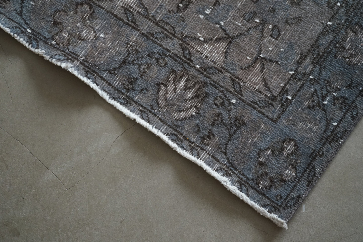 TURKEY OLD CHARCOAL GREY 1970年代 200 × 112 cm No.TR25154