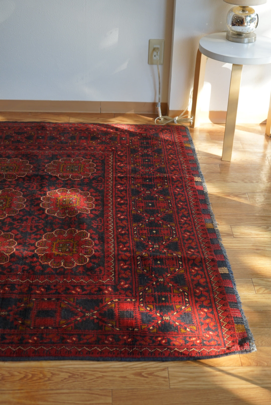 Afghanistan Vintage Turkmen Patnus Gull 1980年代 201 × 146.5 cm  No.AF2536 / 国内送料無料・羊毛手織り絨毯
