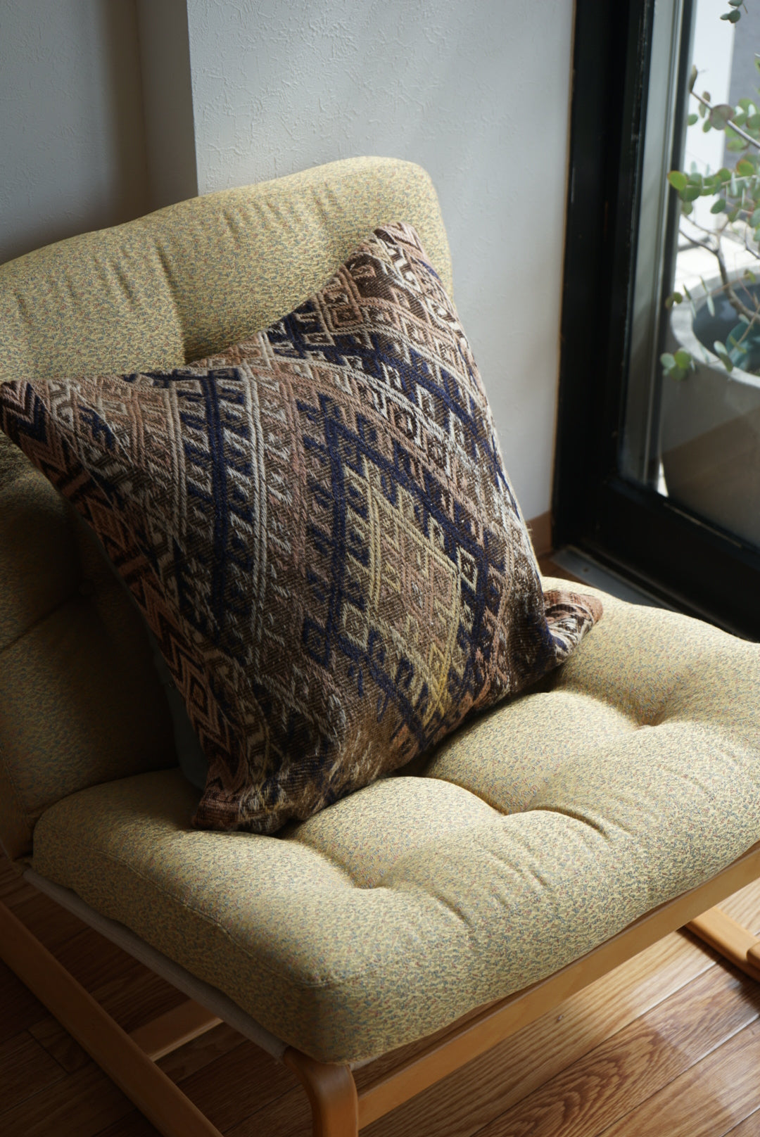 Türkiye Old Kilim Cushion Cover Brown , Beige , Navy Tribal Medallion 50 × 51 cm No.TR25356