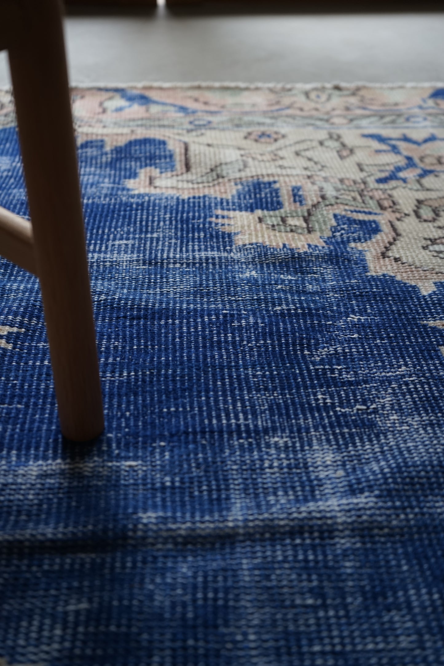 TURKEY OLD ISPARTA BLUE 1970年代 236 × 163 cm No.TR25205