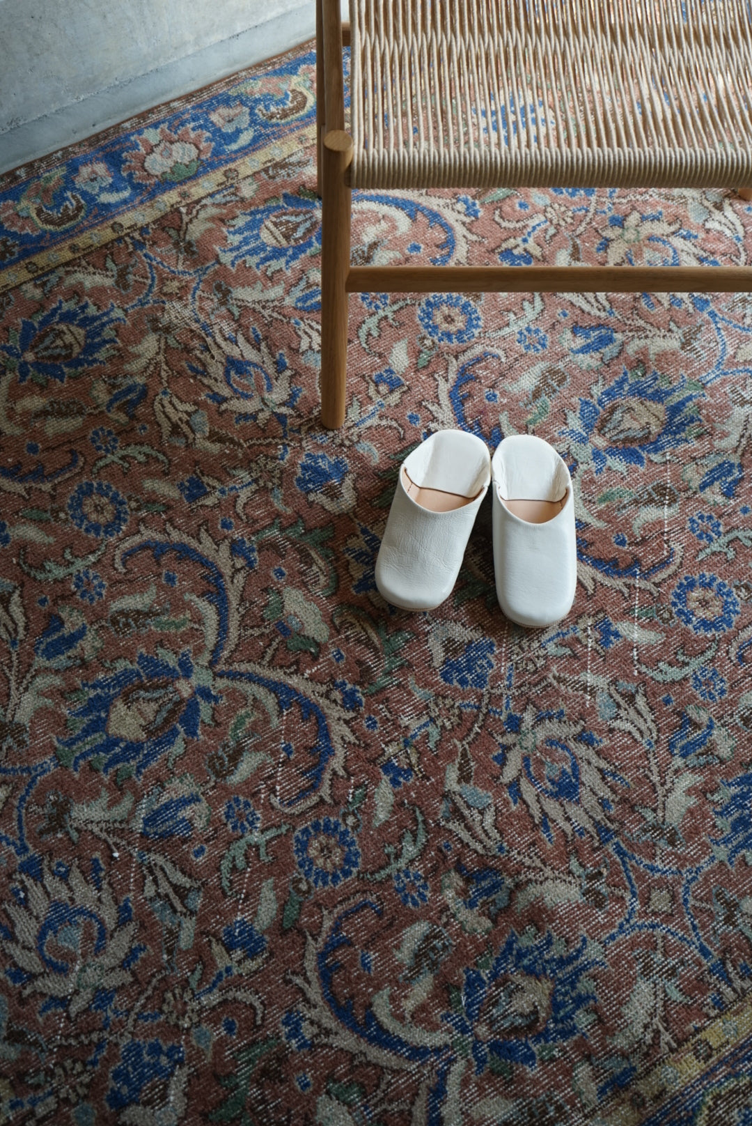 Türkiye Old Isparta Scarlet , Blue 1970年代 242 × 154 cm No.TR25264