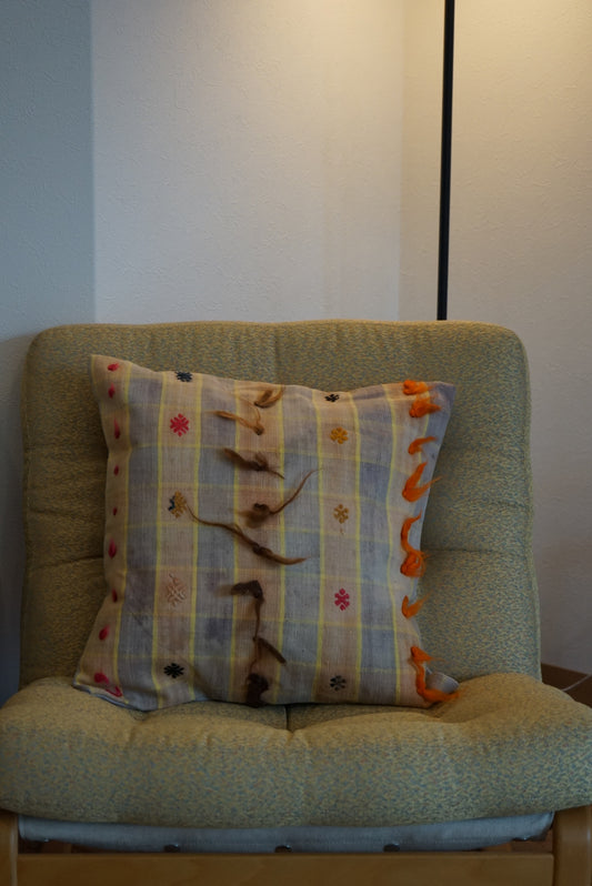 Türkiye Old Kilim Cushion Cover Pastel Fancy 45 × 45 cm No.TR25572 / 送料無料・羊毛手織りキリム