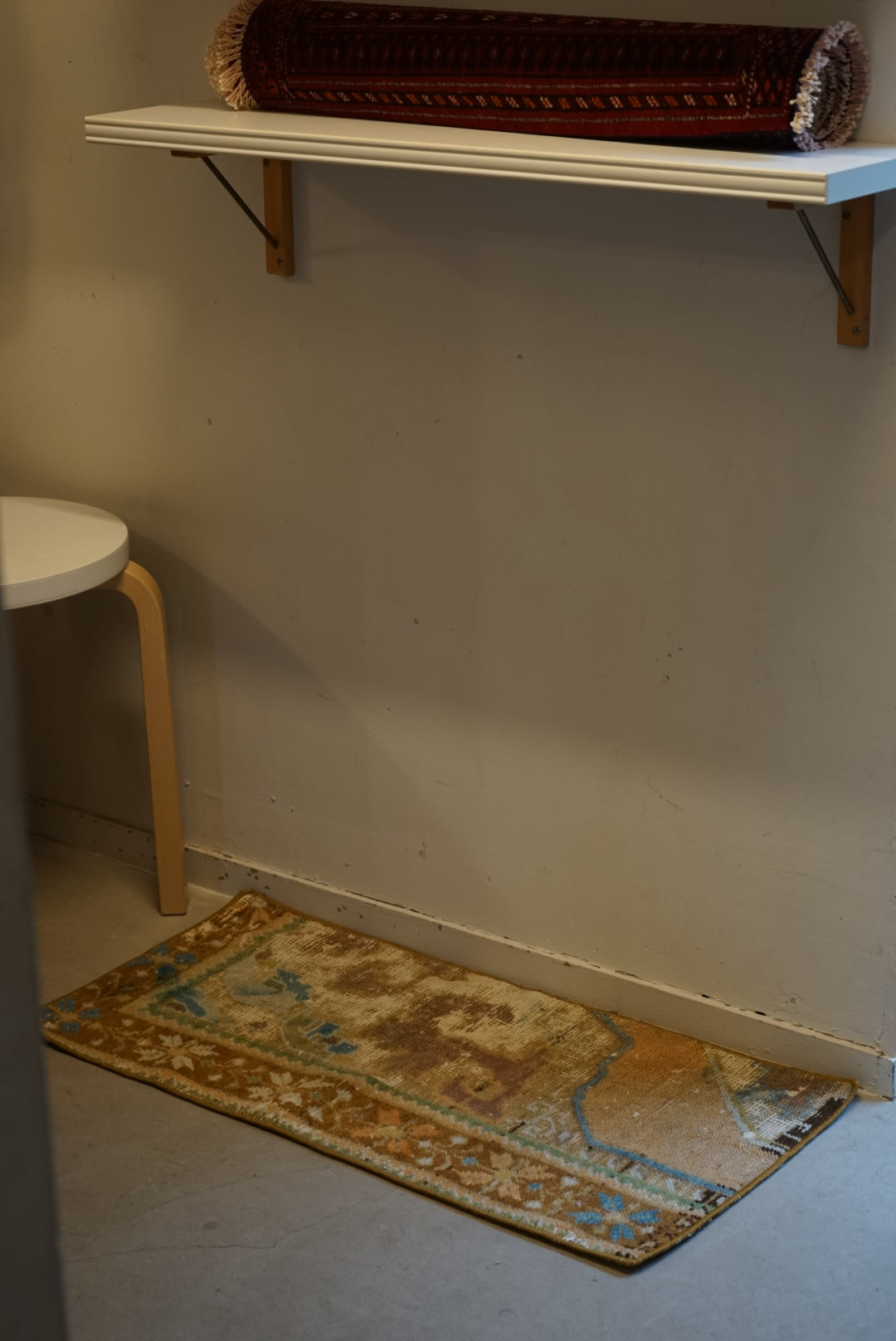 TURKEY VINTAGE SMALL RUG 77 × 38.5 cm No.TR25159