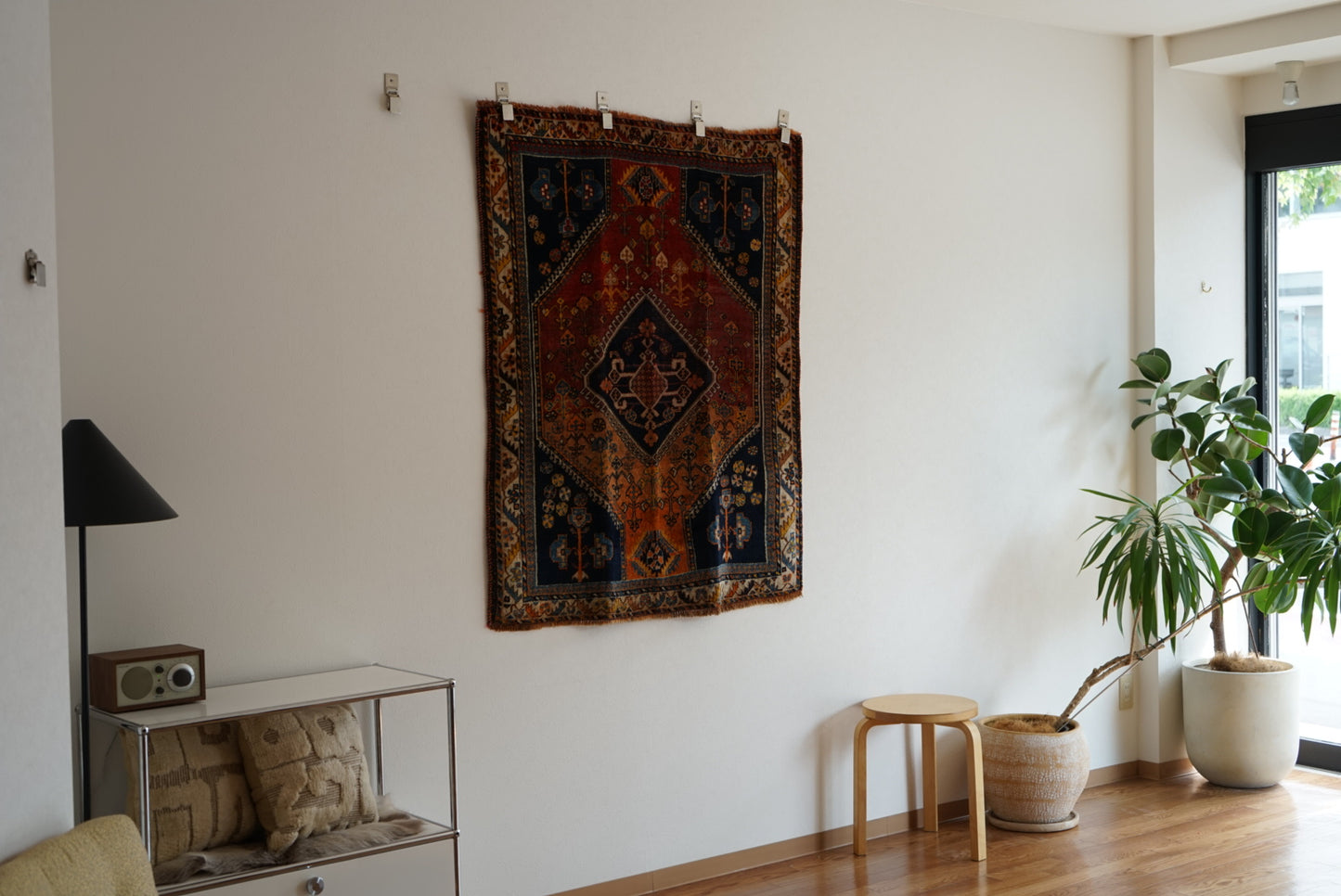 店頭販売 IRAN ANTIQUE QASHQAI BOLVALDI 1860年代 136 × 108 cm / 4'4" × 3'5" ft
