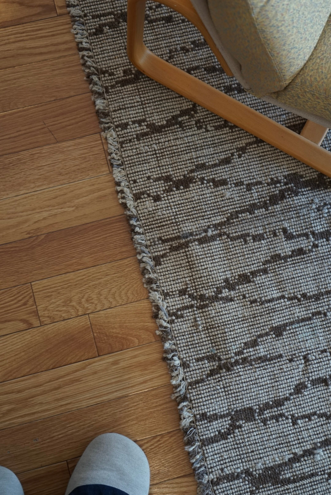 店頭販売 ORIGINAL IRAN QASHQAI KILIM " TRIBE " 204 × 142 cm