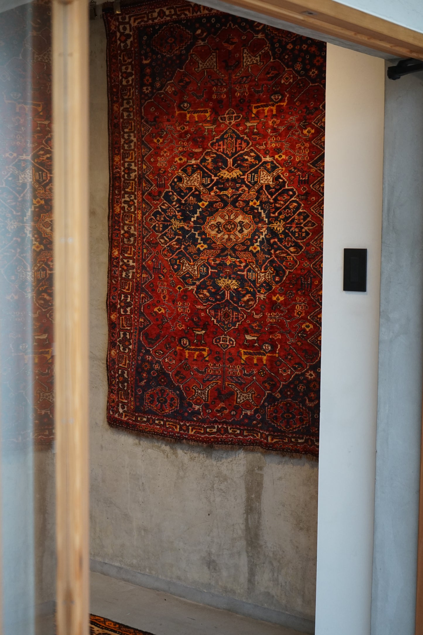 IRAN ANTIQUE SHIRAZ QASHQAI "THE KHANS" 1840-1860年代 155 × 110 cm