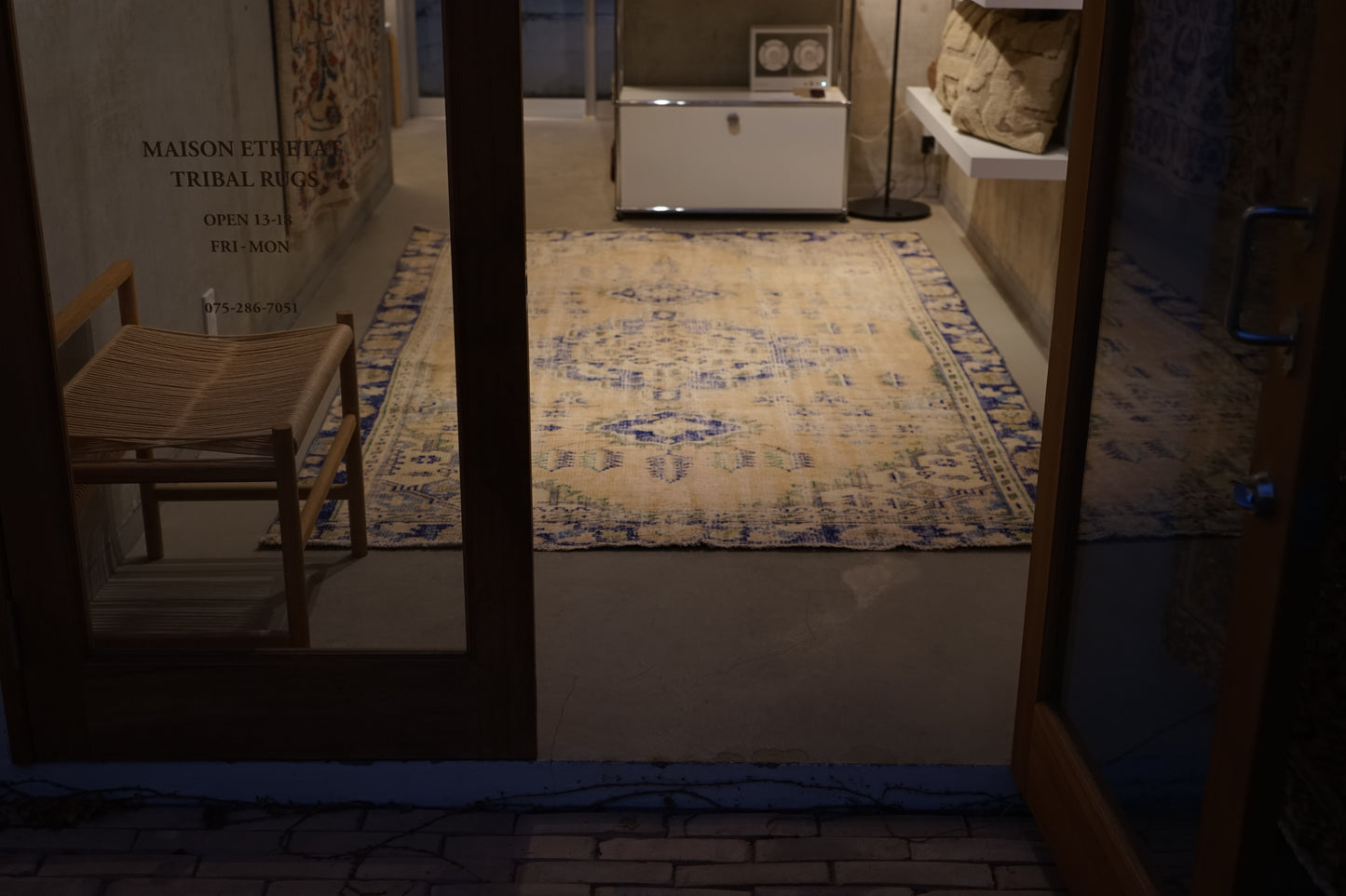 Türkiye Old Isparta Beige Blue 1970年代 246 × 159 cm No.TR25226