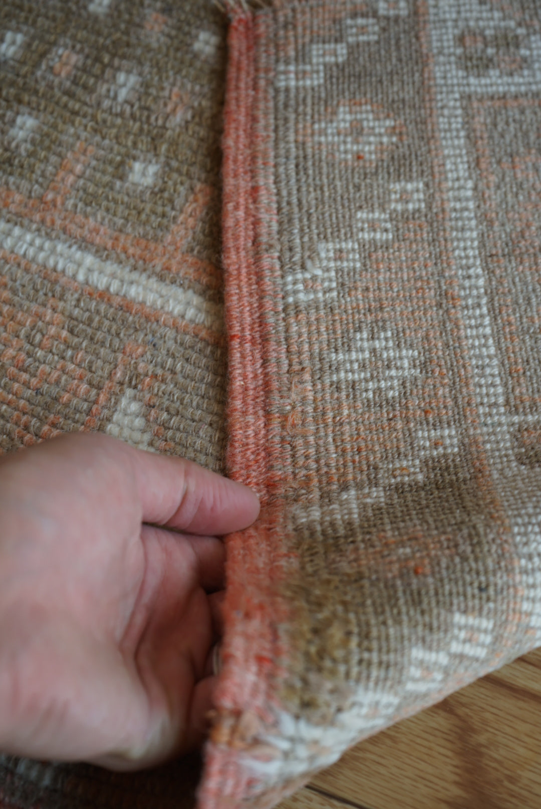 Türkiye Old Oushak Pale Orange 1970年代 85 × 70 cm No.TR25411