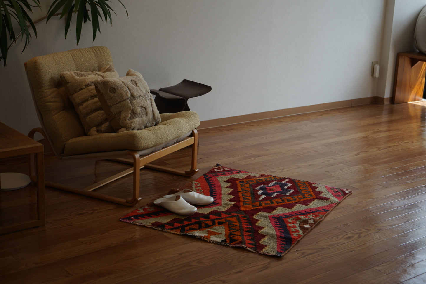 Türkiye Old Kilim Mix Color 98 × 79 cm No.TR25308