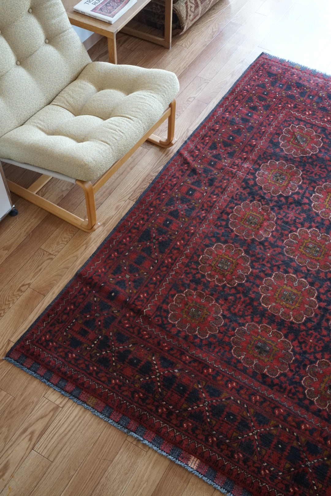 店頭販売 Afghanistan Vintage Turkmen 1980年代 201 × 146.5 cm  No.AF2536 / 国内送料無料・羊毛手織り絨毯