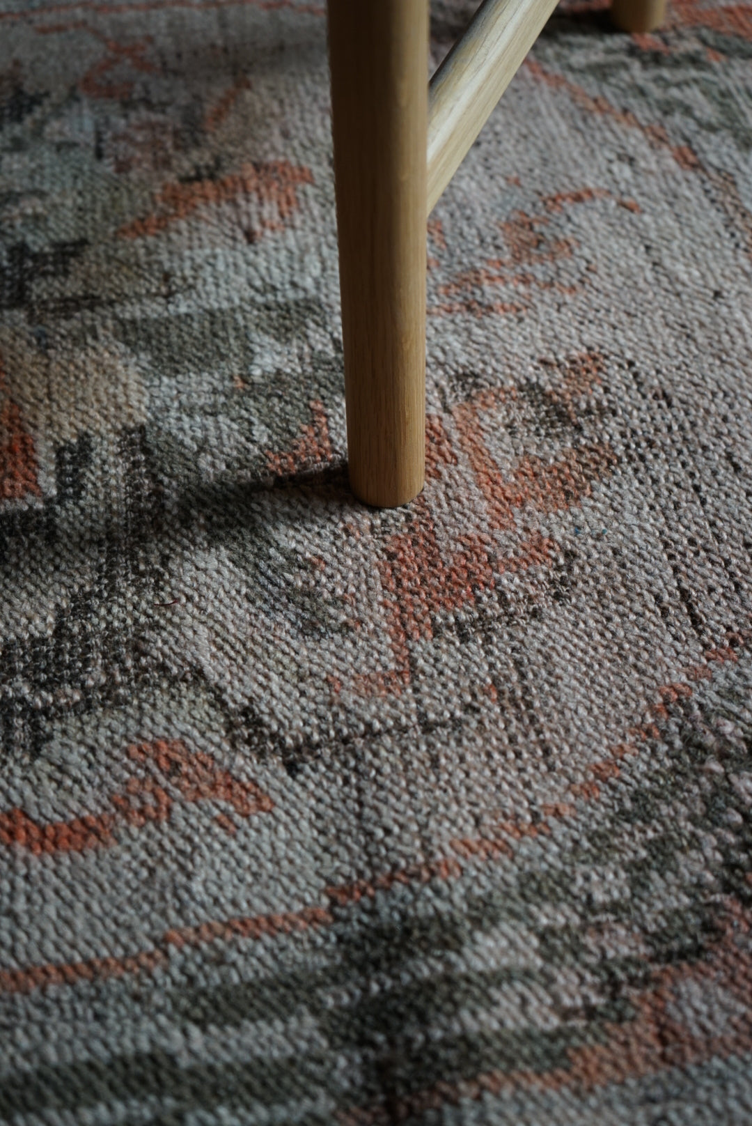 TURKEY OLD ISPARTA ROSE FLOWER 1950-1960年代 161 × 107.5 cm No.TR25129