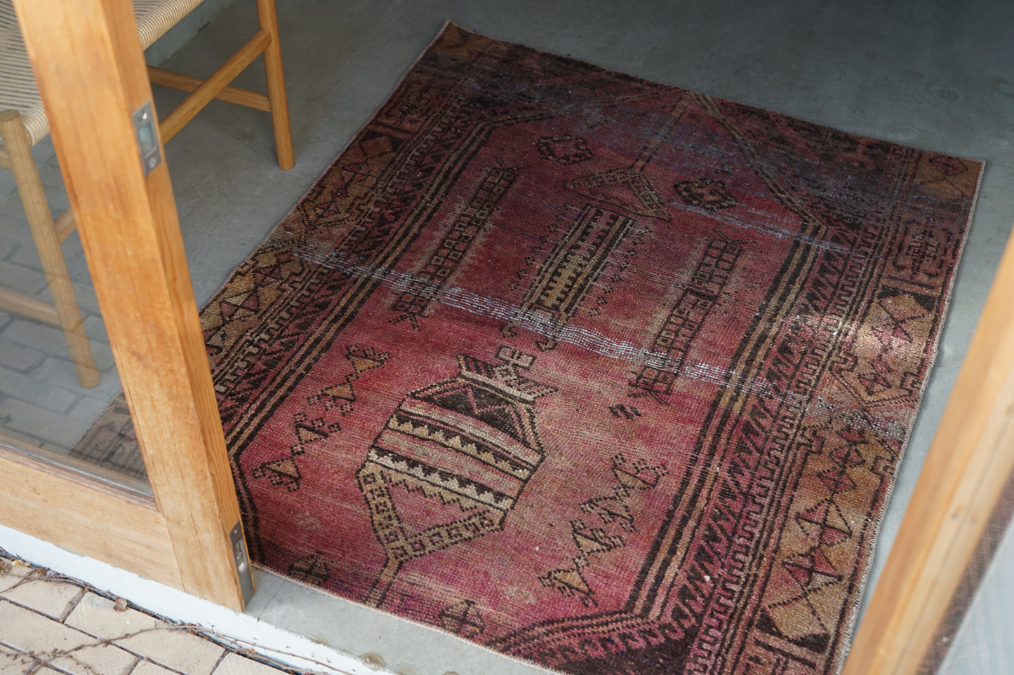 TURKEY OLD SHABBY PURPLE SMALL SIZE 1970年代 126 × 105 cm No.TR25216