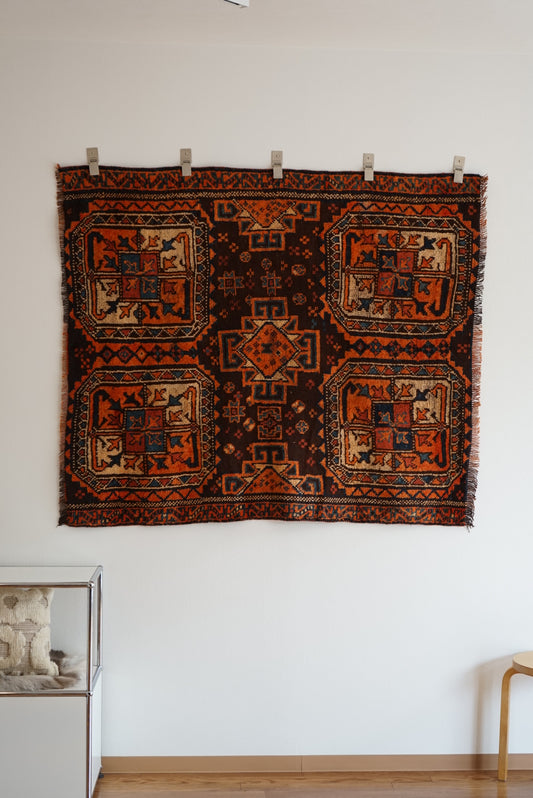 店頭販売 Iran Antique Shiraz Lori 1860年代 142 × 123 cm