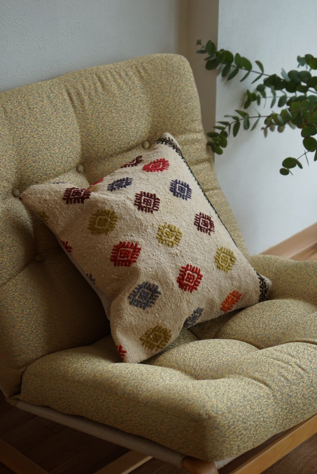 Türkiye Old Kilim Cushion Cover Beige Colorful 40 × 40 cm No.TR25443