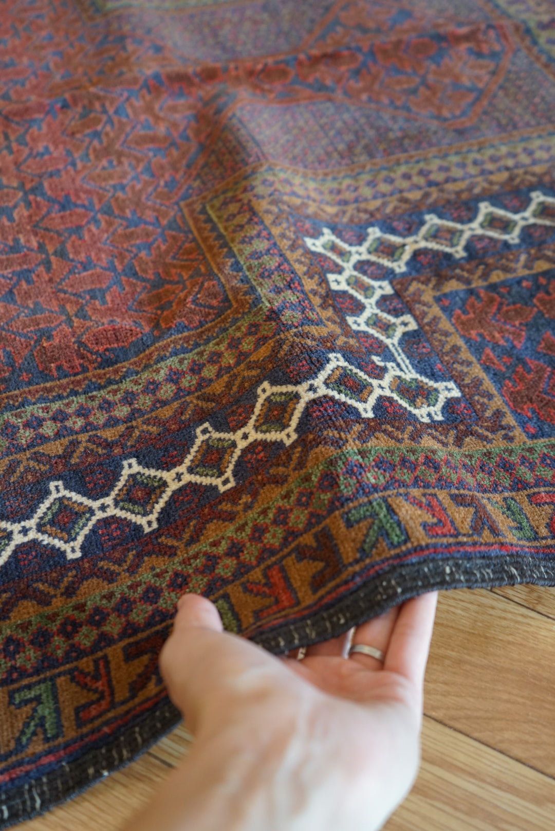 Afghanistan Old Baluch Prayer Rug 1970年代 155 × 100 cm  No.AF2541 / 国内送料無料・羊毛手織り絨毯
