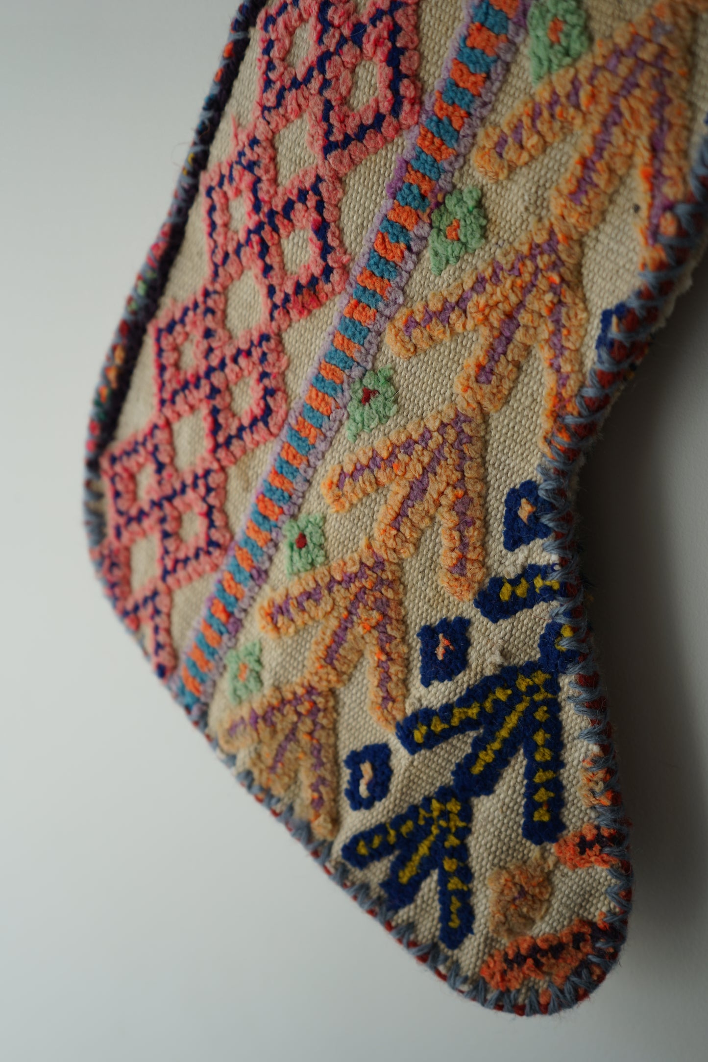 IRAN OLD-ANTIQUE CHRISTMAS SANTA SOCKS 39 × 25 cm NO.41