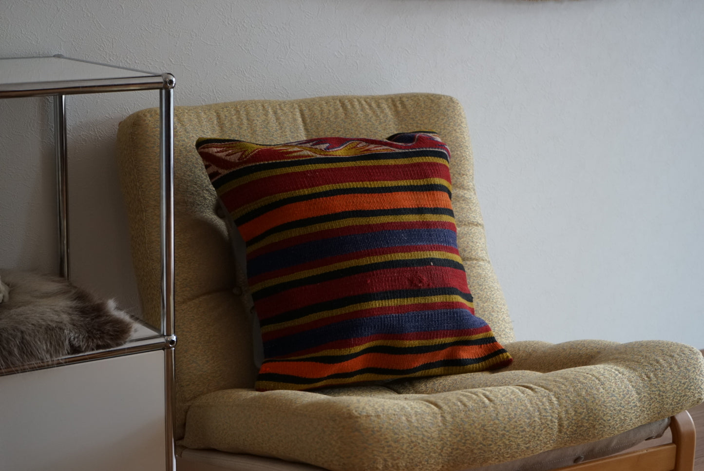 Türkiye Old Kilim Cushion Cover Mix Color Tribal Design 50 × 50 cm No.TR25521 / 国内送料無料・羊毛手織りキリム