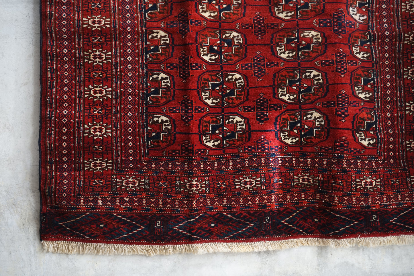 店頭販売 IRAN ANTIQUE TURKMEN ERSARI 1820-1840年代 200 × 128 cm