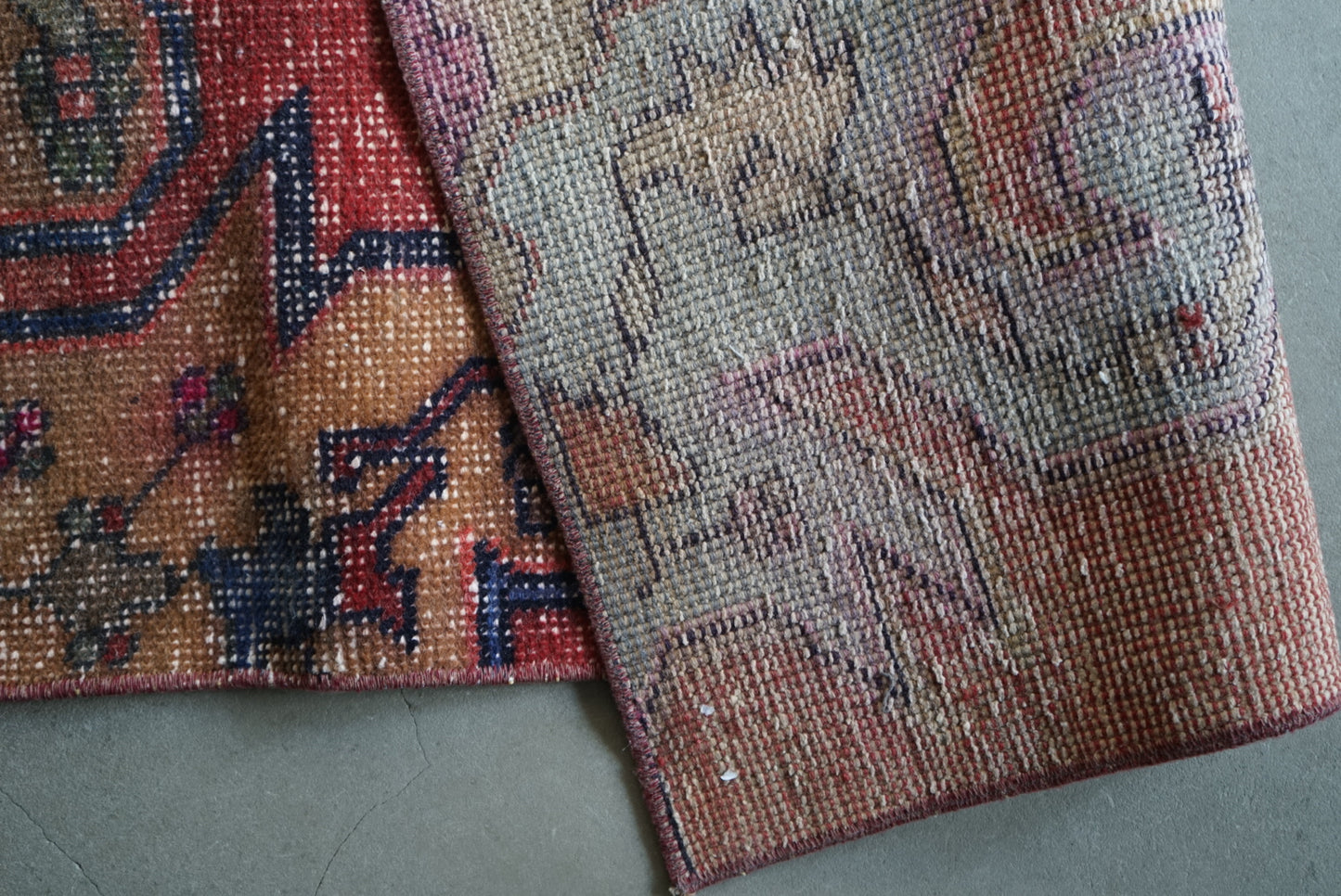 Türkiye Old Oushak Bright Red 110 × 52 cm No.TR25319