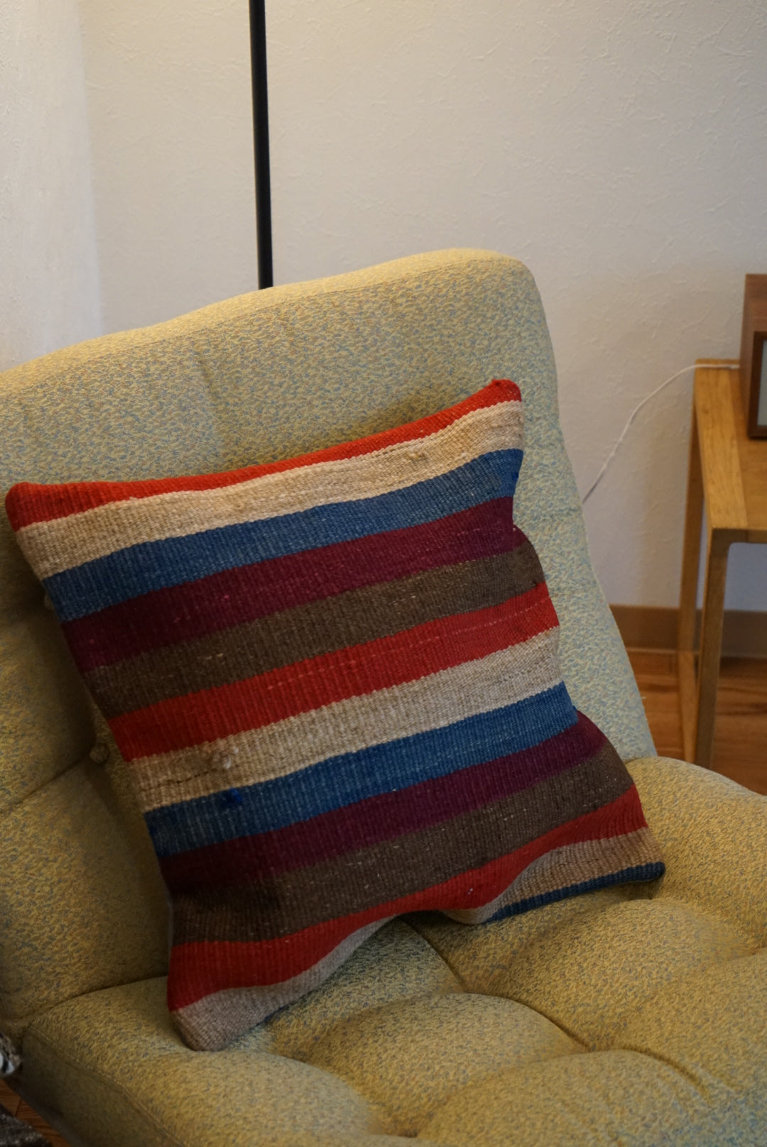 Türkiye Old Kilim Cushion Cover Mix Color Stripe Design 44 × 45 cm No.TR25566 / 送料無料・羊毛手織りキリム
