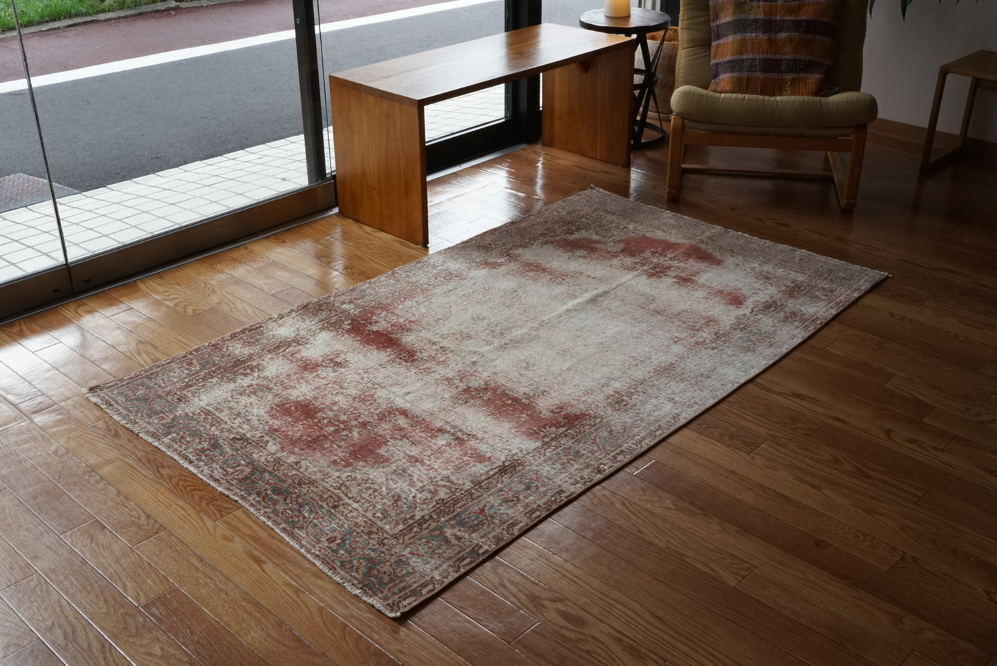 Türkiye Old Isparta Red , Clay blue , Medallion 1960年代 186 × 108 cm No.TR25456