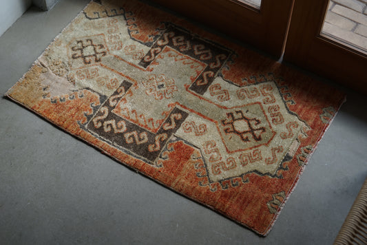 Türkiye Old Oushak Orange 88 × 55 cm No.TR25309