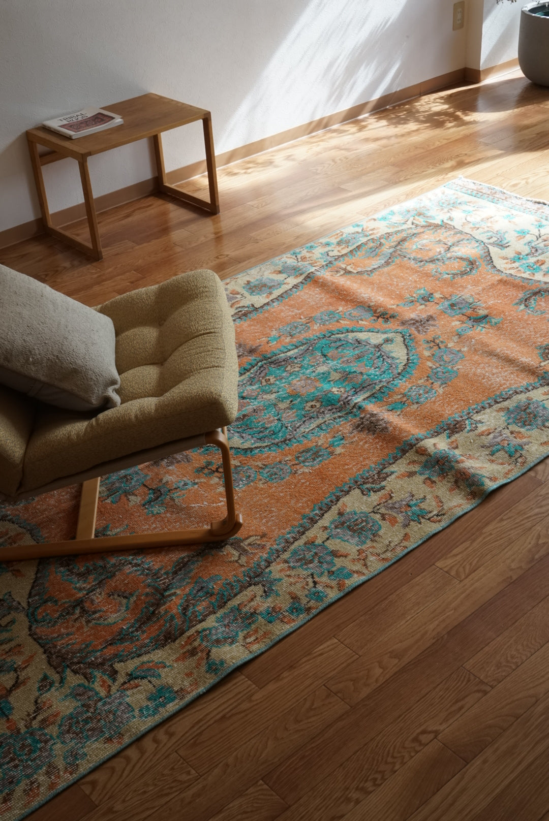 Türkiye Old Isparta Orange , Beige , Blue 1970年代 278 × 130.5 cm No.TR25503 / 国内送料無料
