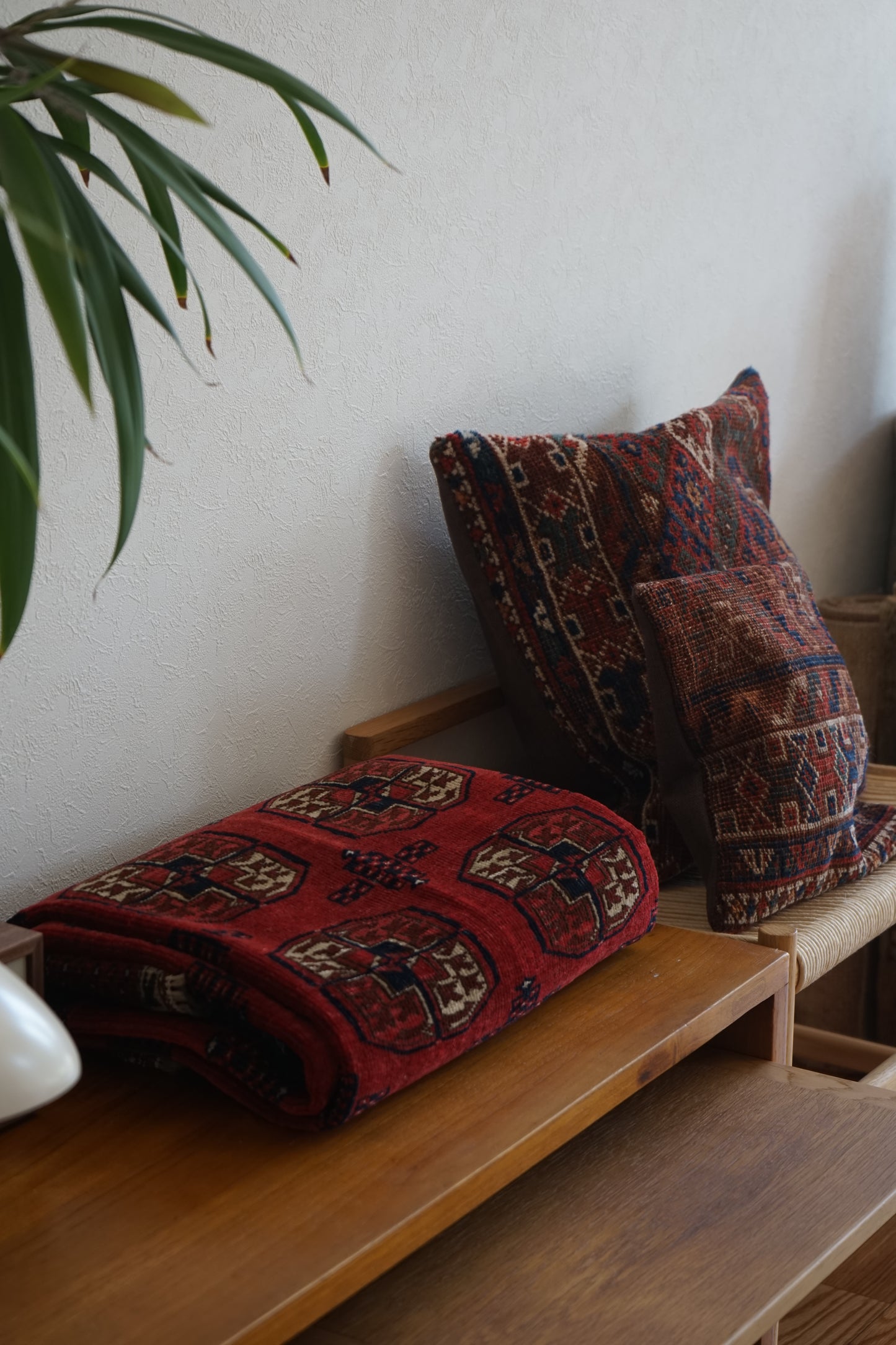 店頭販売 IRAN ANTIQUE TURKMEN YAMUT 1870年代 150 × 115 cm