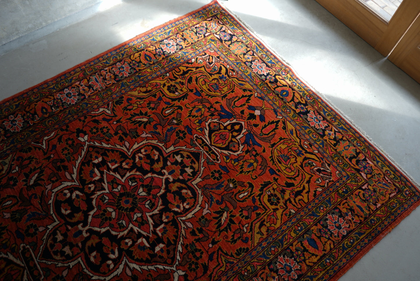 店頭販売 IRAN ANTIQUE ARMENIAN LILIAN 1820年代 208 × 146 cm