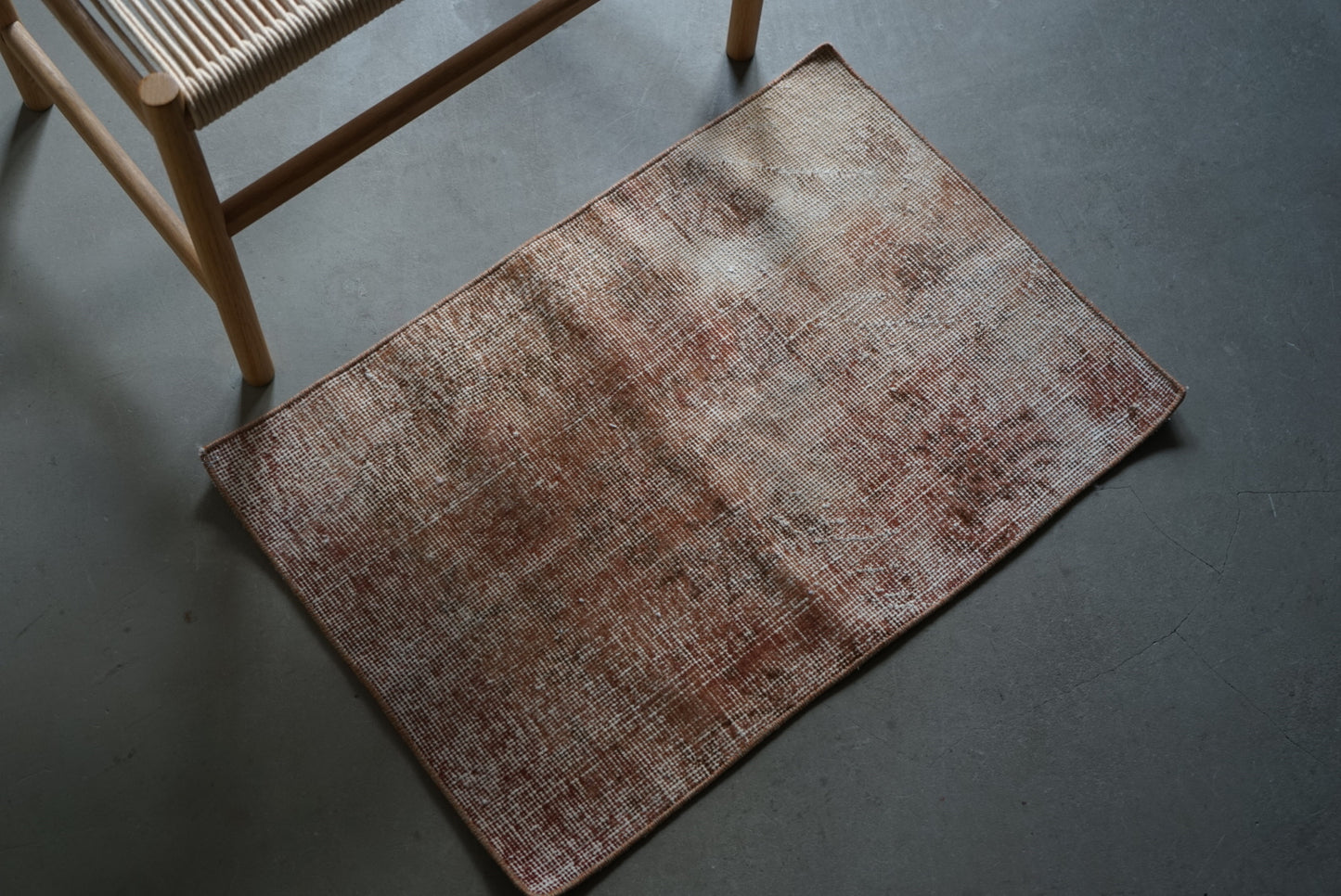 TURKEY VINTAGE SMALL RUG PALE RED 74 × 50 cm No.TR25160