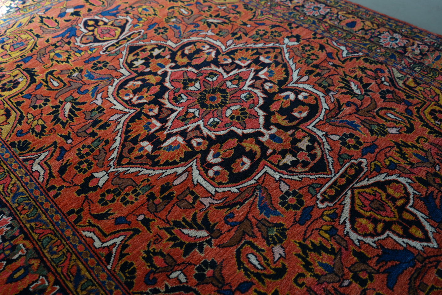 店頭販売 IRAN ANTIQUE ARMENIAN LILIAN 1820年代 208 × 146 cm