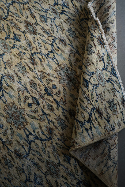 Türkiye Old Oushak Beige , Blue 1970年代 224 × 137 cm No.TR25320