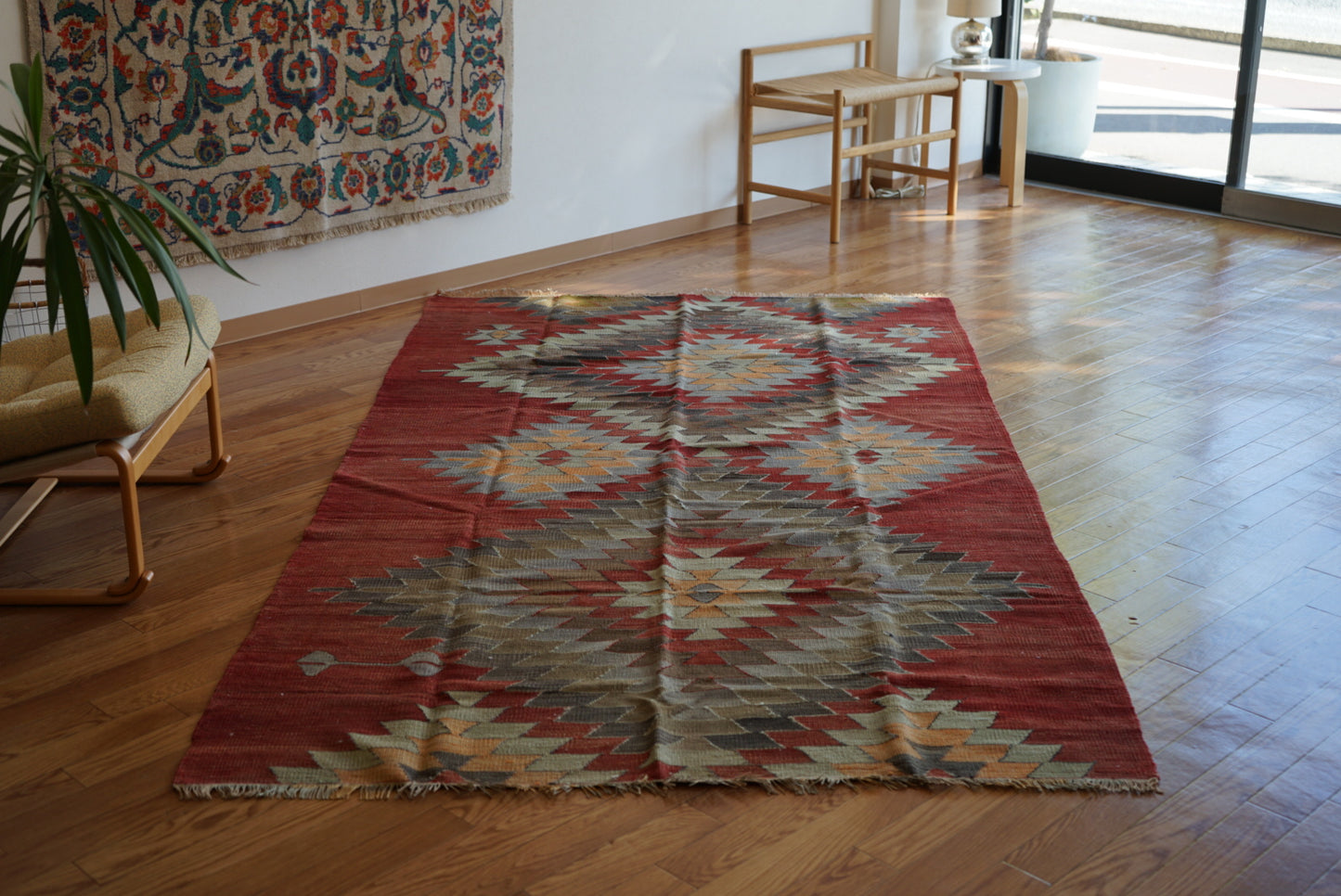 Türkiye Old Kilim Kars Earth Red Tribal Design 1970年代 251 × 137 cm No.TR25547 / 国内送料無料・羊毛手織りキリム