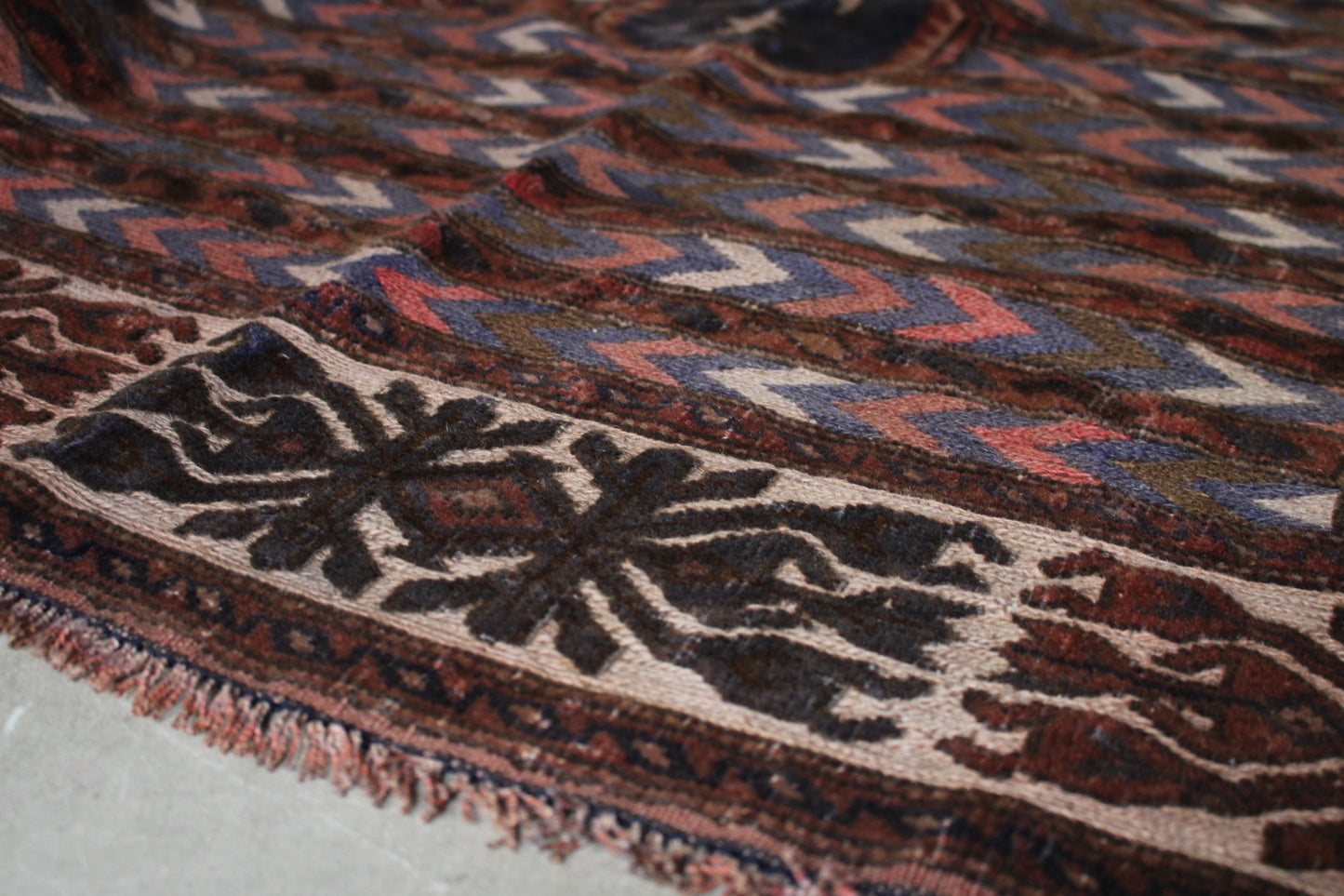 Iran antiques | Afshar Kilim Tablecloth 1770年代 130.5×119cm