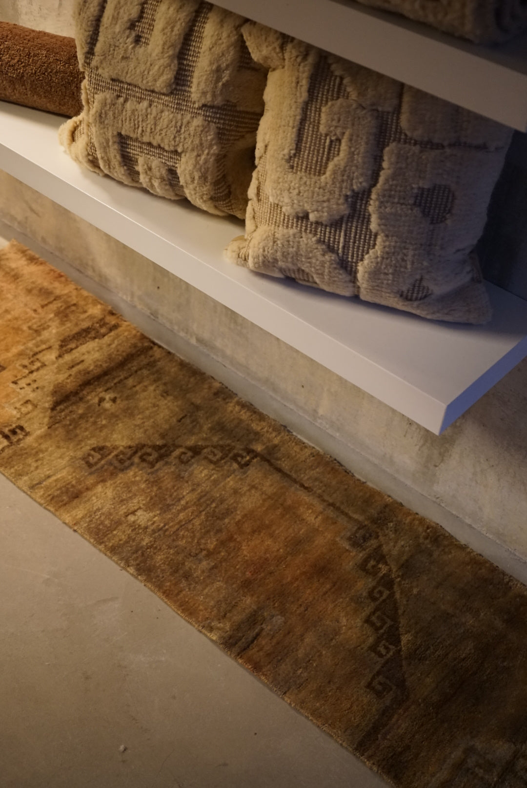 Türkiye Old Oushak Beige Fragment Runner  1970年代  152 × 42 cm No.TR25239