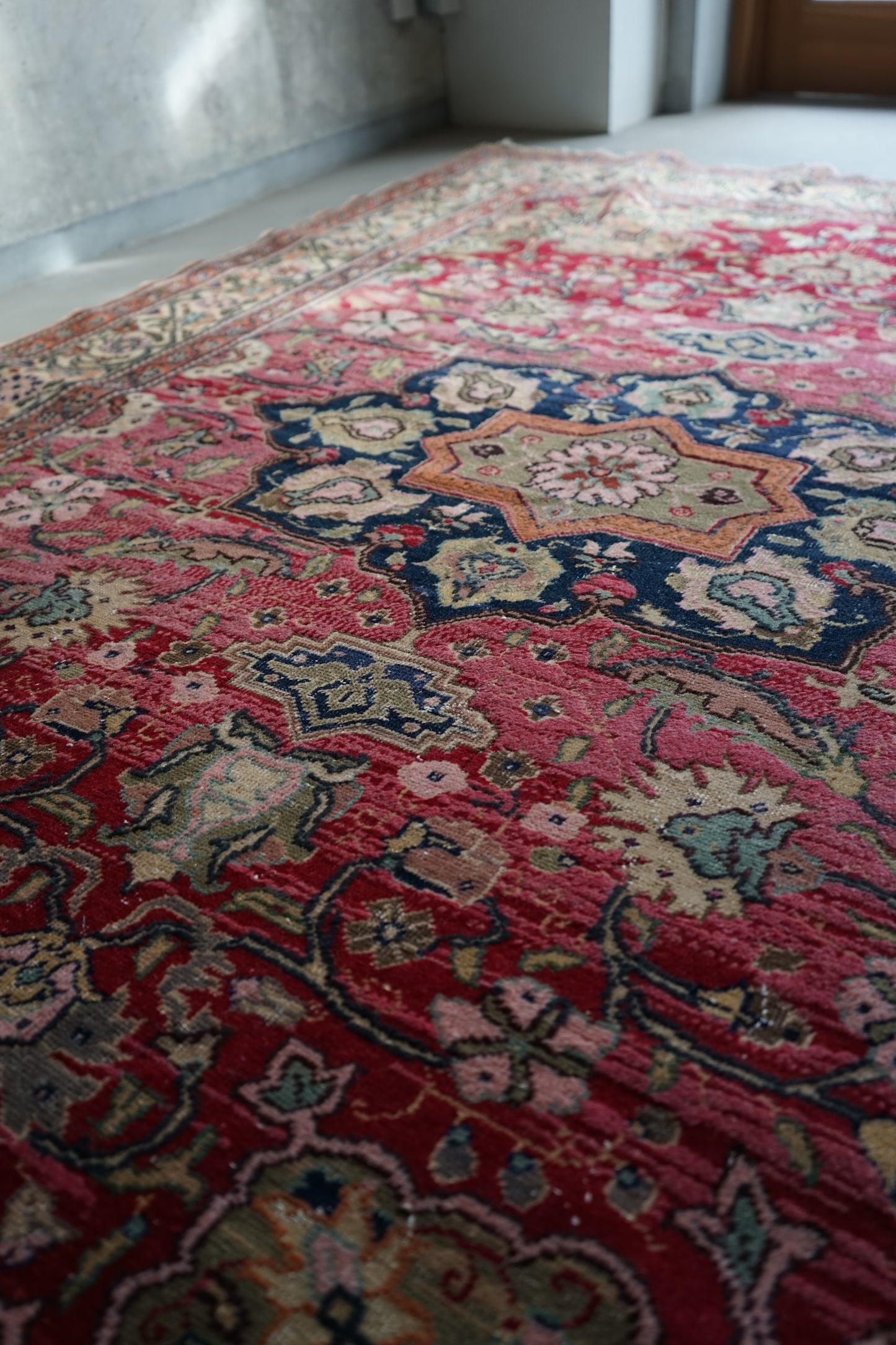 TURKEY OLD KAYSERI PINK 1950-1960年代 218 × 153 cm No.TR25192