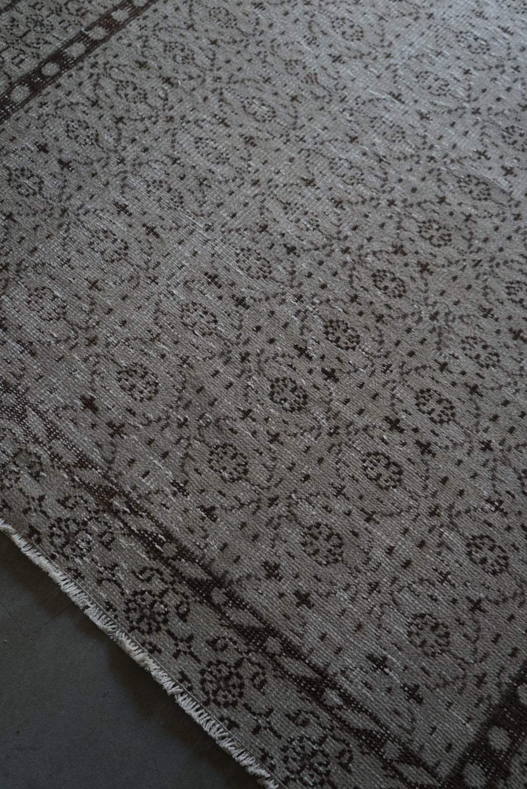 Türkiye Old Isparta Beige 1970年代 250 × 157 cm No.TR25227