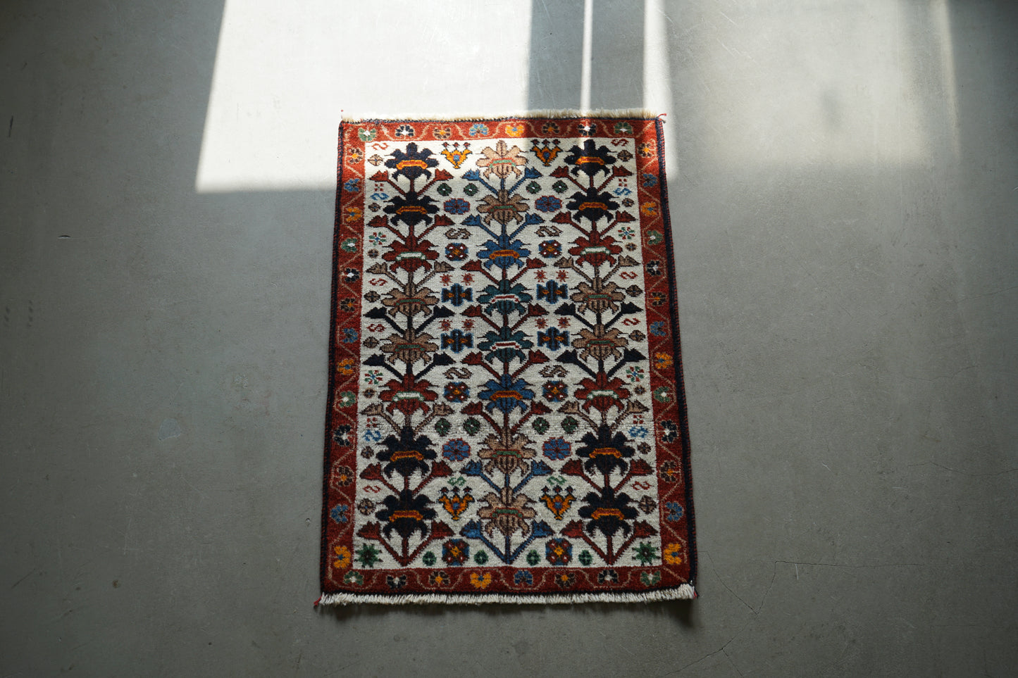 IRAN ANTIQUE KHAMSEH IGDER 1840年代 77 × 53 cm