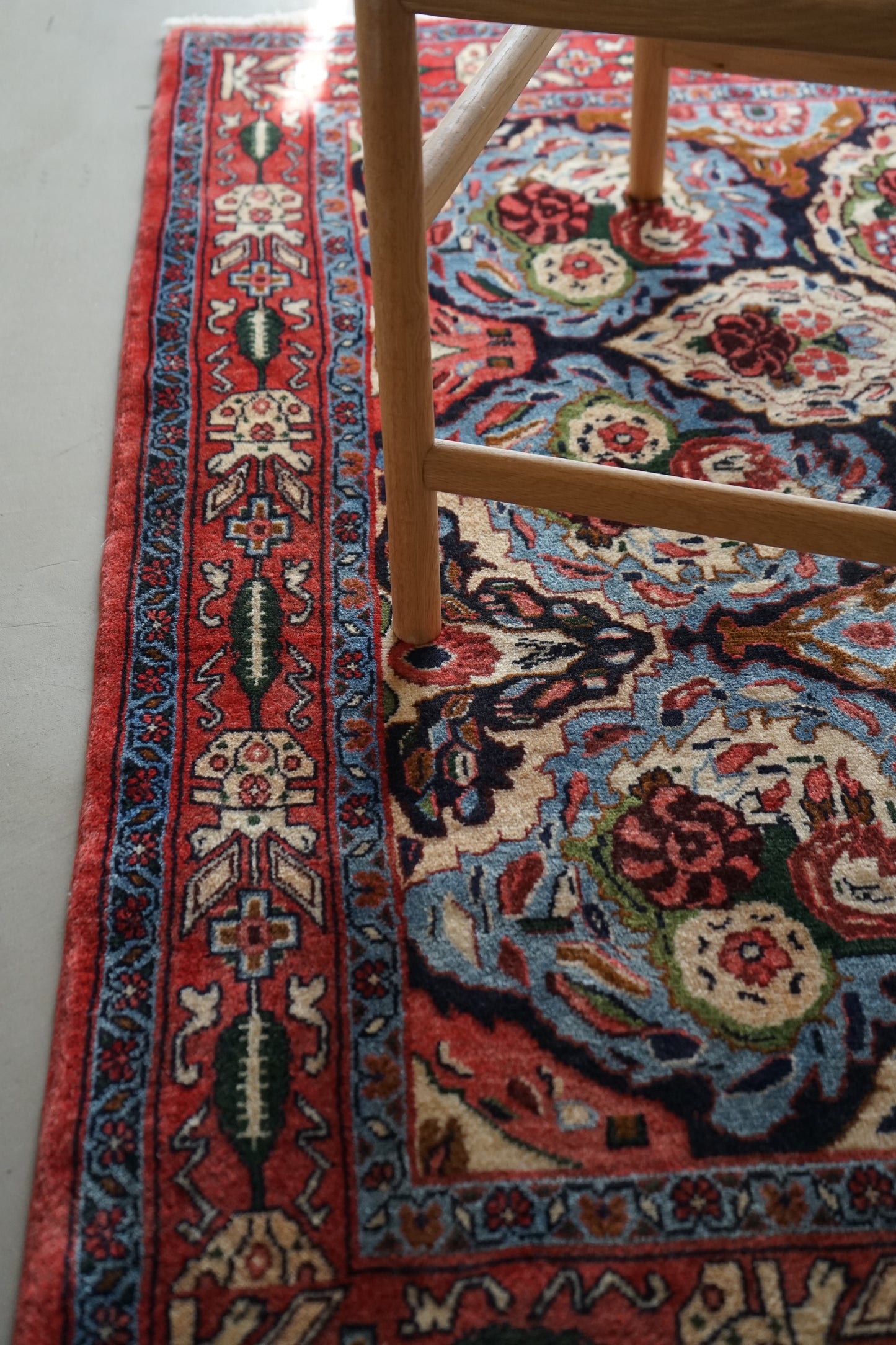 IRAN ANTIQUE BIJAR SANANDAJI MILZA ALI 1920年代 150 × 127 cm