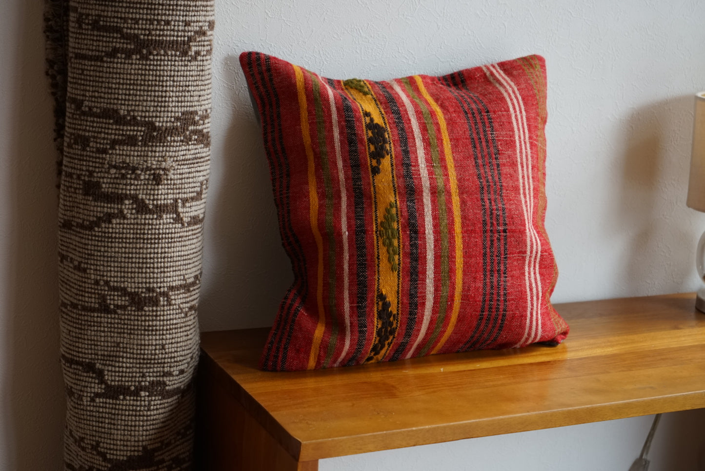 Türkiye Old Kilim Cushion Cover Mix Color Stripe Tribal Design 45 × 45 cm No.TR25529 / 国内送料無料・羊毛手織りキリム