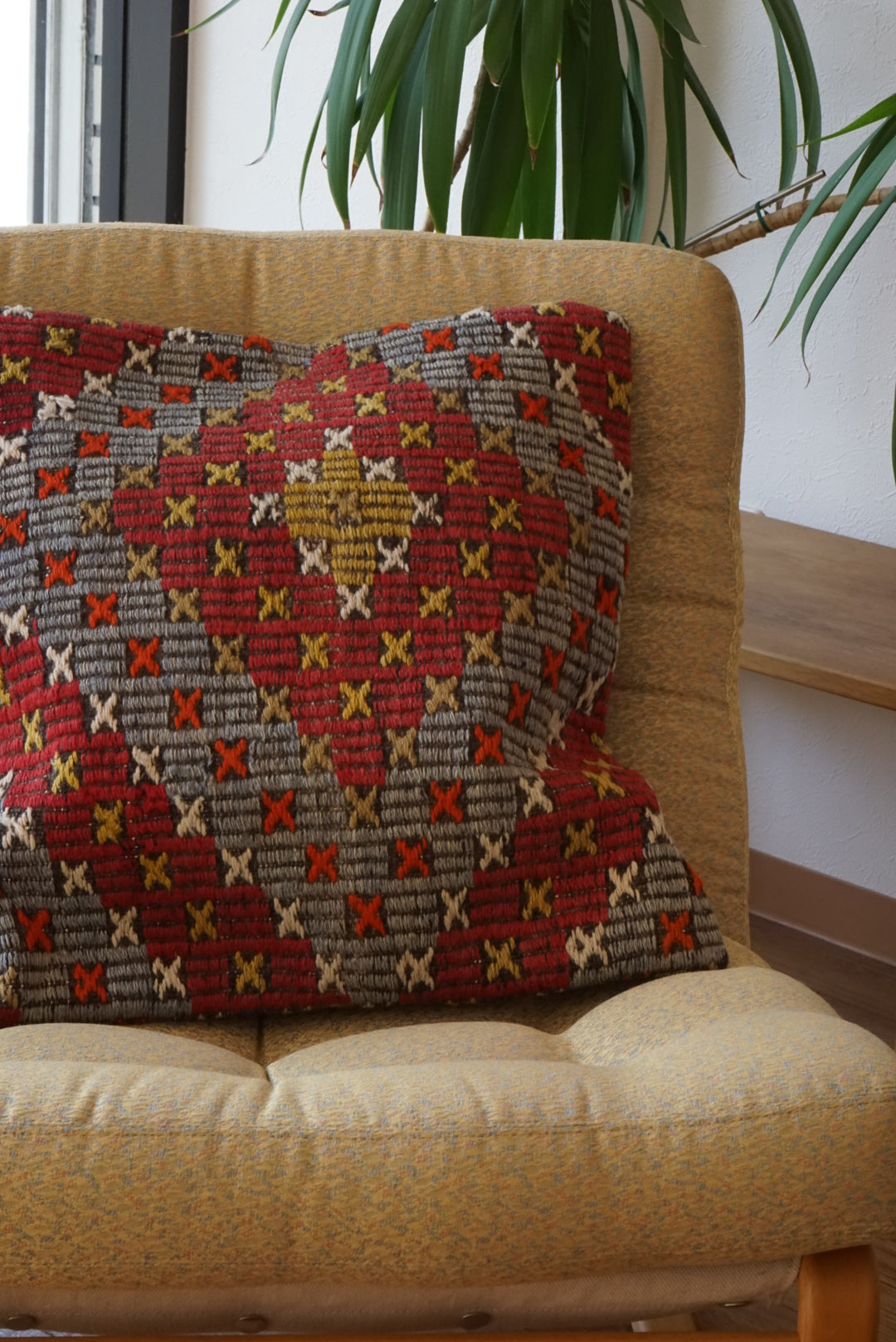 Türkiye Old Kilim Cushion Cover Mix Color Tribal Design 50 × 49 cm No.TR25466