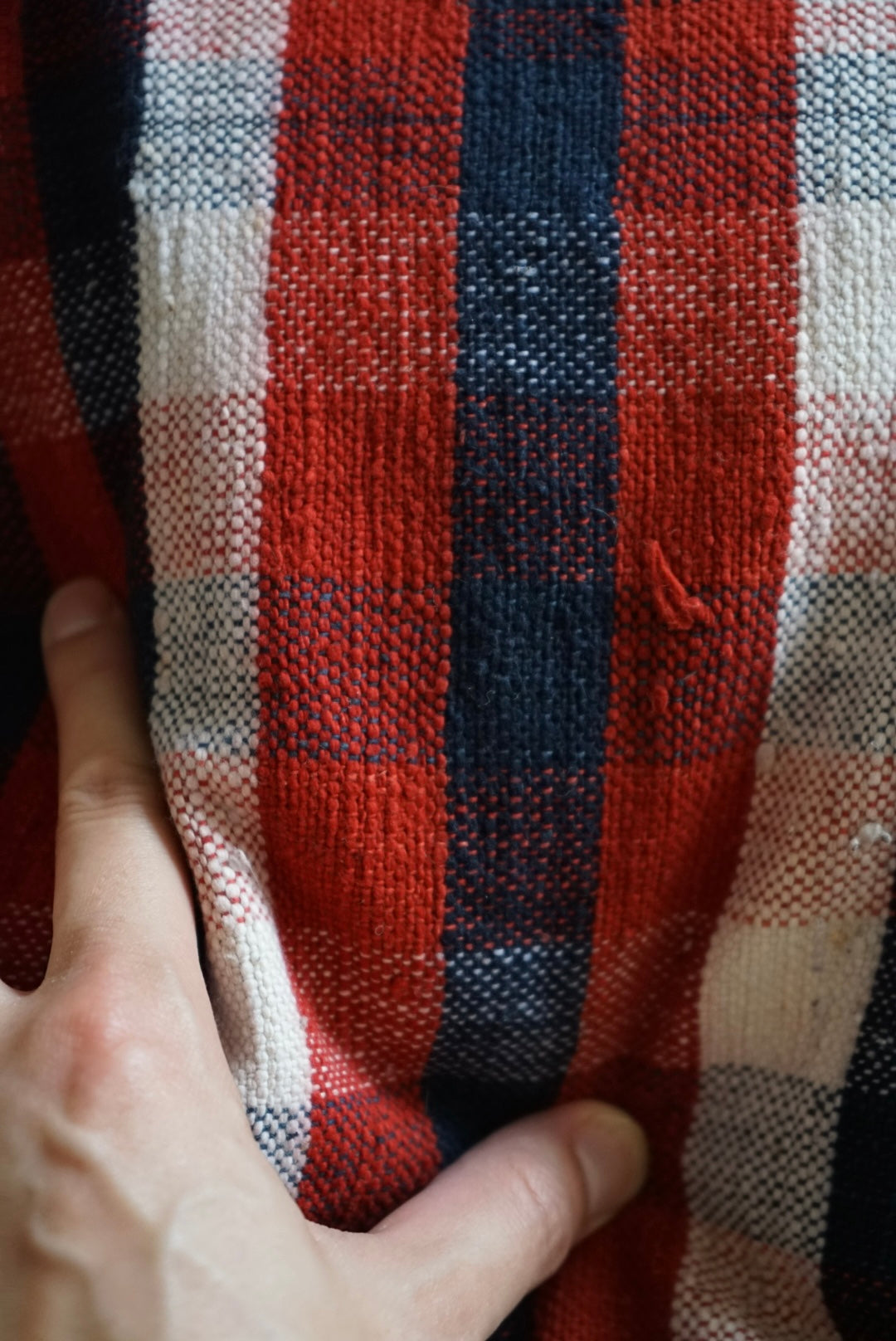 Türkiye Old Kilim Cushion Cover Navy , White , Red Mix Color Checker Design 50 × 50 cm No.TR25525 / 国内送料無料・羊毛手織りキリム