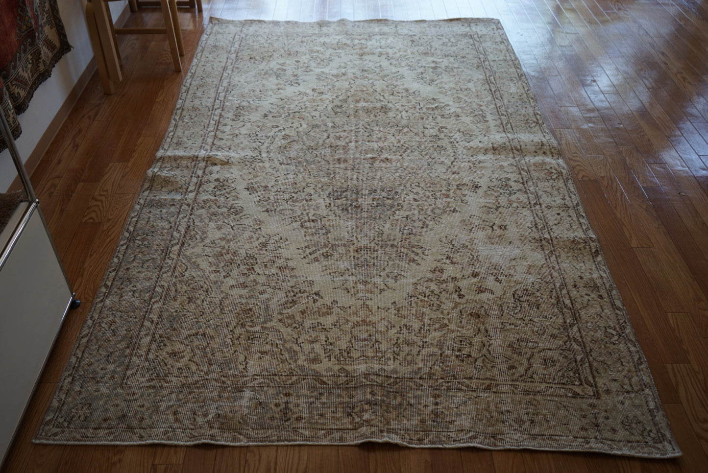 Türkiye Old Isparta Medallion Sweet Beige 1960年代 262.5 × 159.5 cm No.TR25401