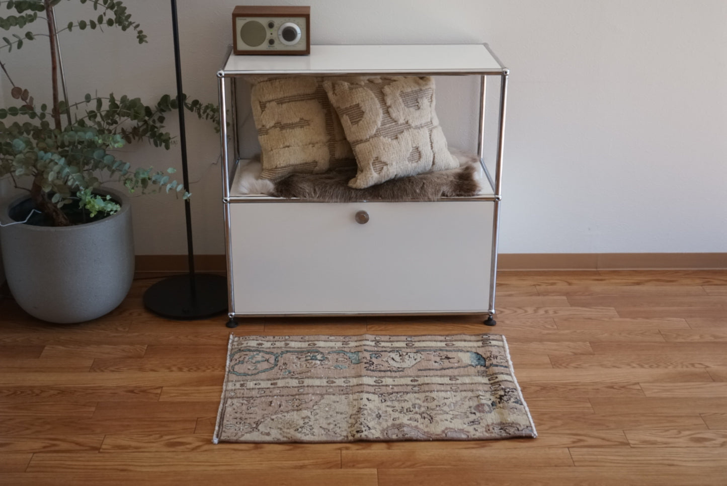 Türkiye Old Oushak Beige , Green Classical Design 1970年代 75 × 53 cm No.TR25468
