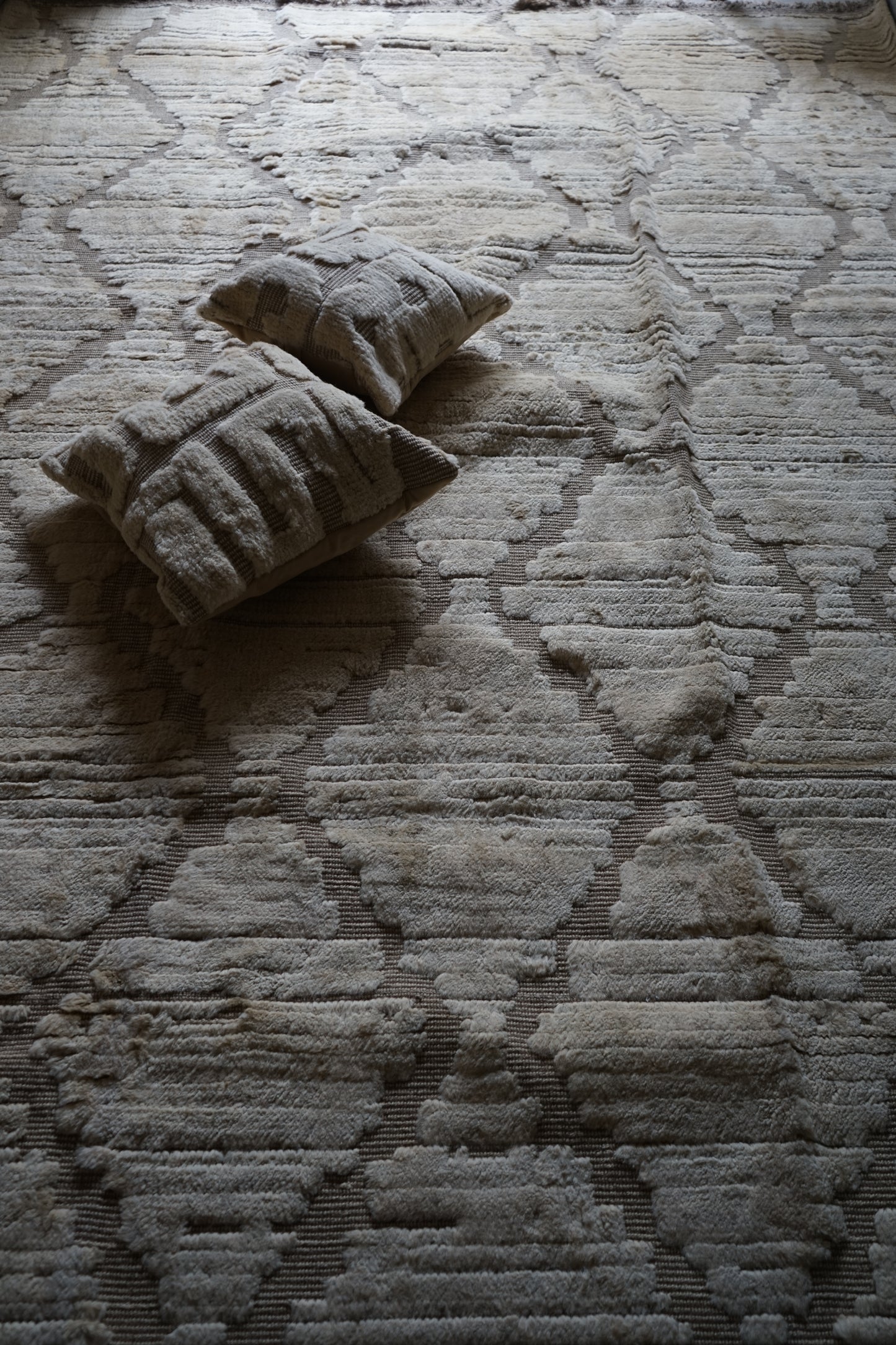 店頭販売 ORIGINAL IRAN QASHQAI KILIM LIVING MAIN SIZE " DIAMOND " 300 × 200 cm