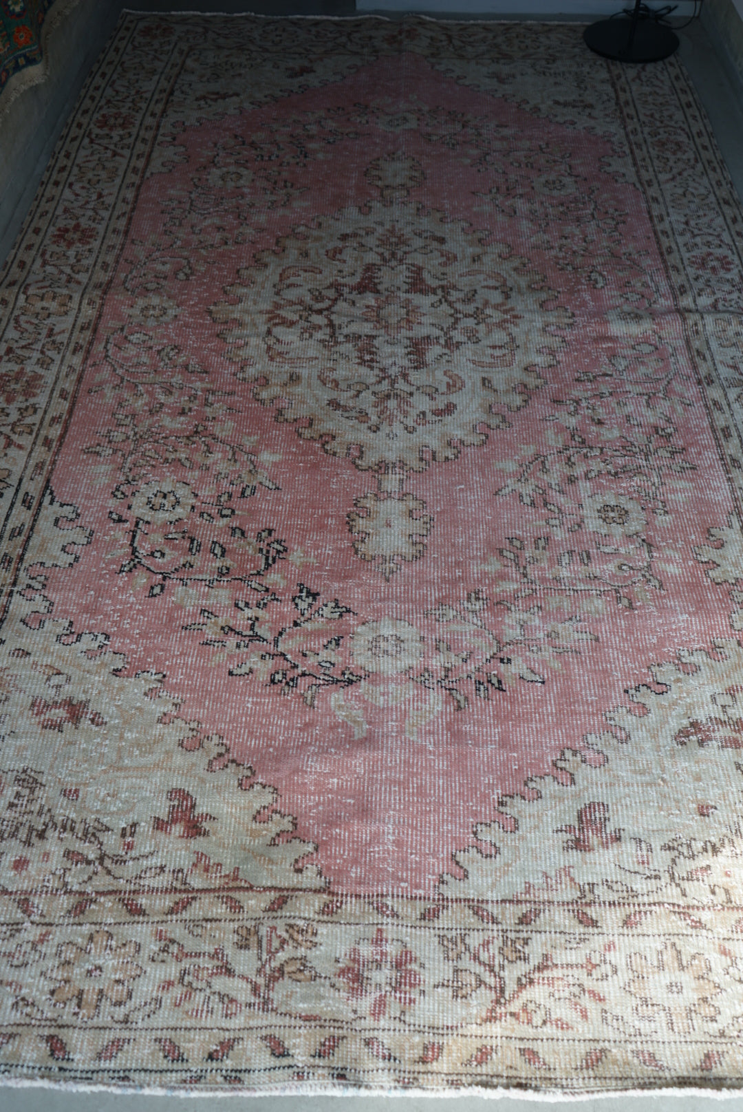 Türkiye Old Isparta Pink 1970年代 312 × 182 cm No.TR25266